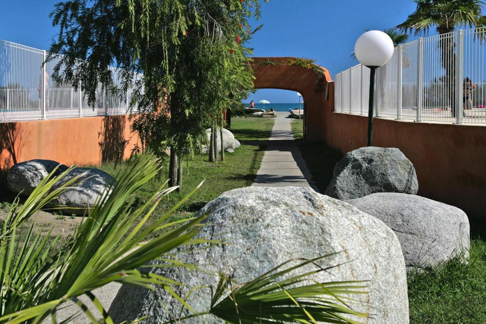 Lovely Apartment In Borgo With Shared Pool Exteriör bild